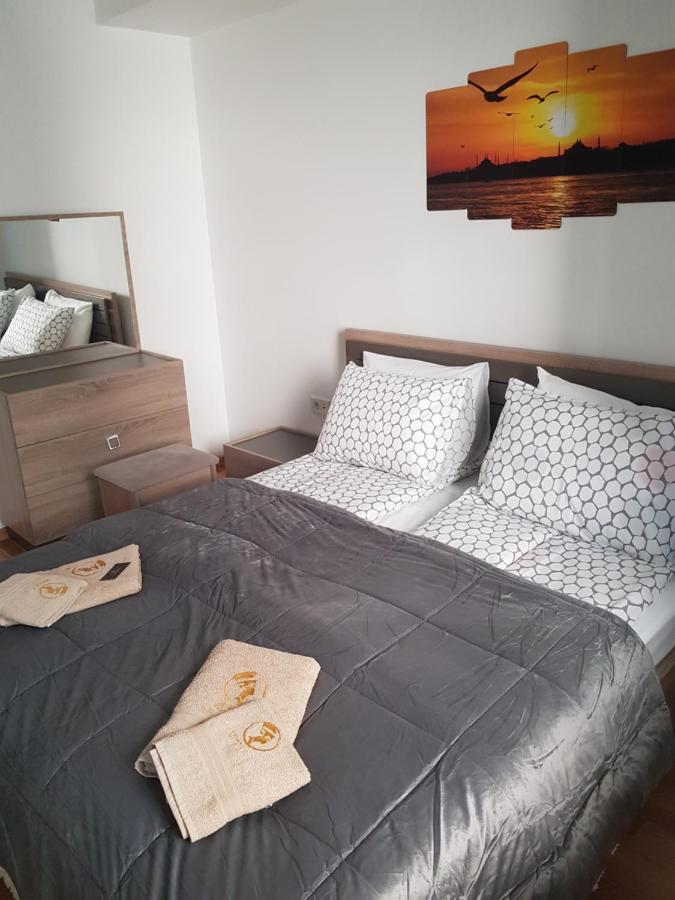 Luxury Apartment Nefertiti Skopje Eksteriør billede