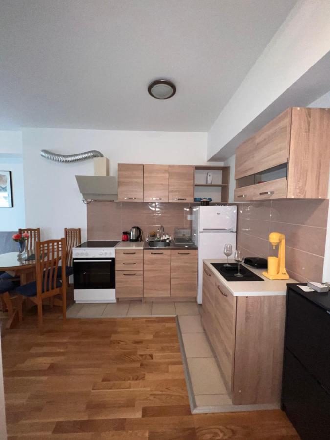 Luxury Apartment Nefertiti Skopje Eksteriør billede