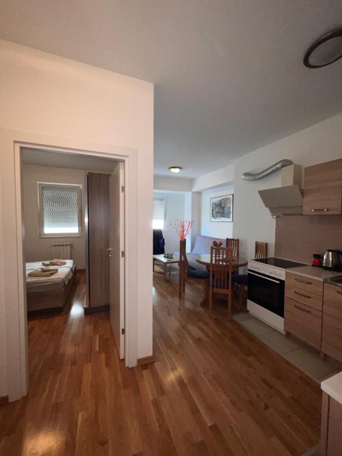 Luxury Apartment Nefertiti Skopje Eksteriør billede