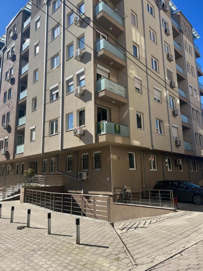 Luxury Apartment Nefertiti Skopje Eksteriør billede